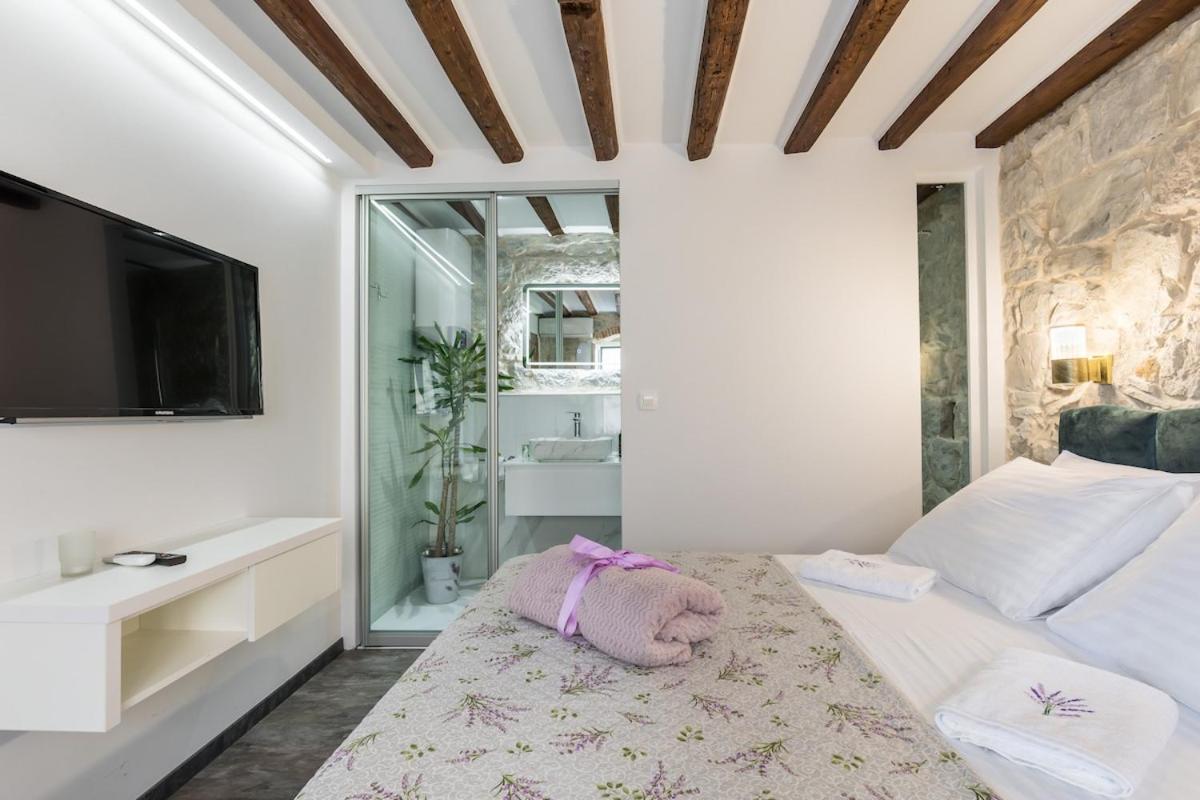 Bonbon Old Town Private En-Suite Room Split Exteriör bild